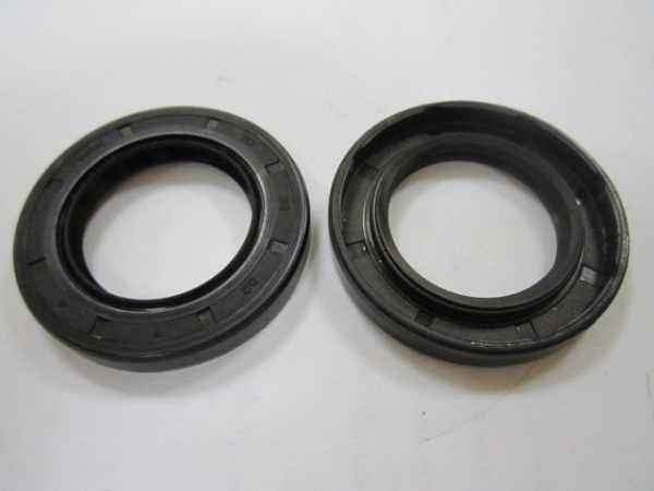 Сальник бака 32x52x7 GP